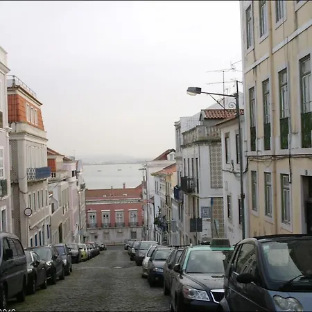 Madragoa Apartment
